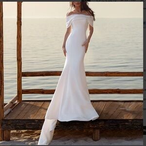 Wedding Gown Mermaid Off Shoulder Cap Sleeve Court Train Satin
